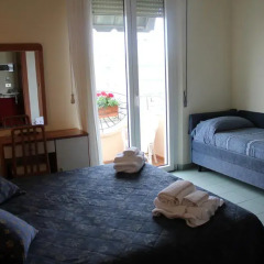Hotel River 3* Стандартный номер фото 4