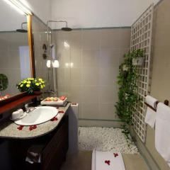 Ha An Hotel 3* Номер Делюкс с различными типами кроватей фото 3