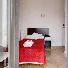 Отель Hostal Besaya Стандартный номер с различными типами кроватей фото 5