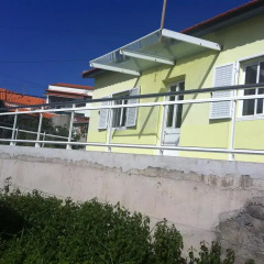 Отель House on the Beach балкон