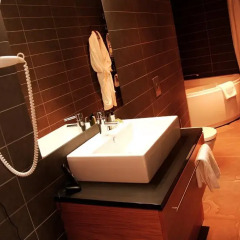 The Granary - La Suite Hotel ванная фото 2