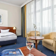 Отель Wyndham Garden Berlin Mitte 4* Стандартный номер с различными типами кроватей фото 3