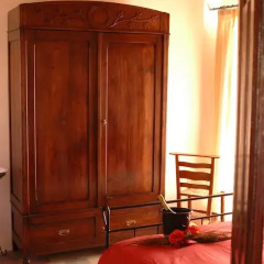 Отель Nena Al Borgo Castello Сперлонга сейф в номере