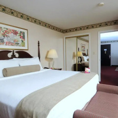 Отель Crowne Plaza Nashua 3* Люкс с различными типами кроватей фото 5