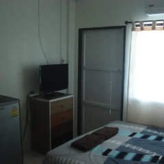 Отель For Friends Guesthouse 2* Номер Эконом с различными типами кроватей фото 10