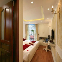 Отель Hanoi Guest House Royal 3* Улучшенный номер с различными типами кроватей фото 11