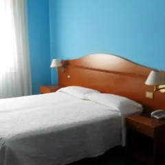 Hotel Florida Стандартный номер фото 9