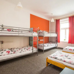Hostel Advantage Кровать в общем номере с двухъярусной кроватью фото 4