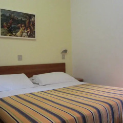 Toledo Hotel 2* Стандартный номер фото 6