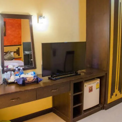 Отель B & L Guesthouse 3* Улучшенный номер с разными типами кроватей фото 21