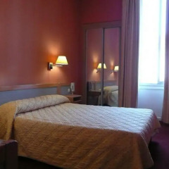 Отель Hôtel Saint Georges 3* Стандартный номер с различными типами кроватей фото 4