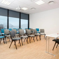 Отель Pingvinhotellet UNN Tromsø