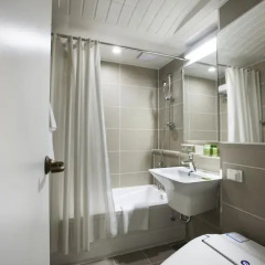 The Grand Hotel Myeongdong 3* Стандартный номер с различными типами кроватей фото 6