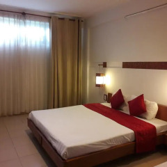 Golden Holiday Hotel & Spa 4* Улучшенный номер с двуспальной кроватью