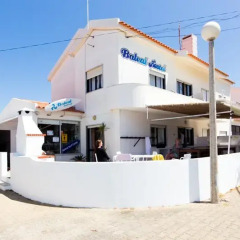 Отель Baleal Surf Camp Стандартный номер разные типы кроватей фото 2