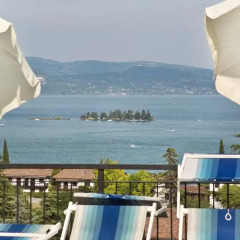 Hotel Belvedere Манерба-дель-Гарда пляж