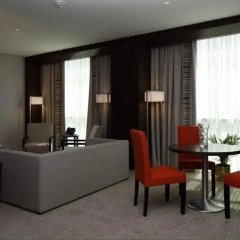 Отель Holiday Inn Meydan 3* Стандартный номер с 2 отдельными кроватями фото 2