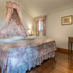 Lawrence's Hotel 5* Люкс с различными типами кроватей фото 10