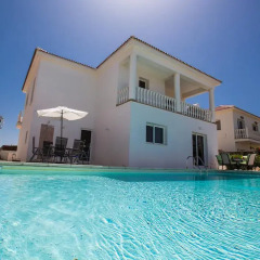 Отель Callisto Holiday Village бассейн фото 2