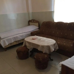 Отель Meghri Inn 2* Стандартный номер с 2 отдельными кроватями (общая ванная комната) фото 2