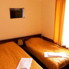 Lucytour Hotel 3* Коттедж с разными типами кроватей фото 6