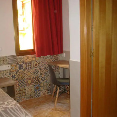 Отель Hostal Baler Испания, Барселона - отзывы, цены и фото номеров - забронировать отель Hostal Baler онлайн удобства в номере фото 2