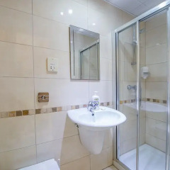 Отель Electra Guesthouse Стандартный номер с различными типами кроватей фото 8