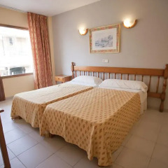 Отель Hostal Bona Vista Стандартный номер с различными типами кроватей фото 2