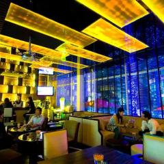 Отель FuramaXclusive Asoke, Bangkok гостиничный бар