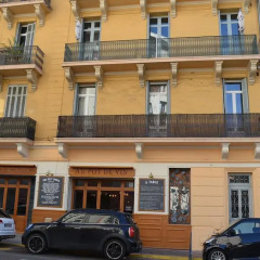 Отель Vidal One Bedroom Канны парковка