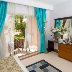 Отель Mirage Bay Resort and Aqua Park 5* Бунгало с различными типами кроватей фото 14