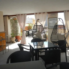 Отель Hostal Vila del Mar Испания, Льорет-де-Мар - 3 отзыва об отеле, цены и фото номеров - забронировать отель Hostal Vila del Mar онлайн гостиничный бар