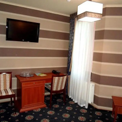 H & K Imperial Plus Hotel 4* Номер Комфорт фото 8