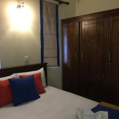 Mahakumara White House Hotel 3* Стандартный номер с двуспальной кроватью (общая ванная комната) фото 2