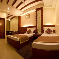 Hotel Aster Inn 3* Номер Делюкс с различными типами кроватей фото 6