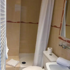 Отель Hôtel Lépante 2* Стандартный номер с двуспальной кроватью фото 3