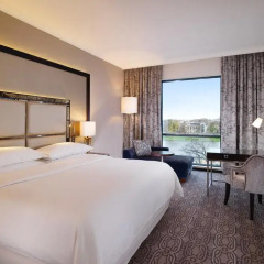 Отель Sheraton Grand Krakow Номер Делюкс фото 3
