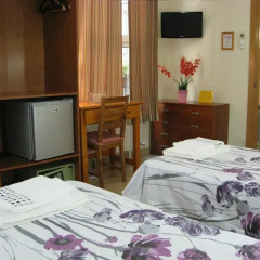 Отель Hostal Tirso Plaza удобства в номере