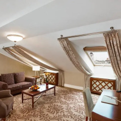 Grand Hotel Kempinski Vilnius 5* Люкс с разными типами кроватей фото 2