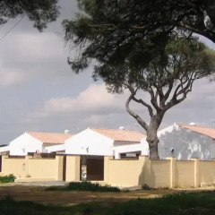 Отель Villas Perez Zara Испания, Кониль-де-ла-Фронтера - отзывы, цены и фото номеров - забронировать отель Villas Perez Zara онлайн помещение для мероприятий