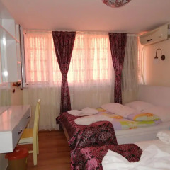 Отель Tulip Guesthouse 2* Стандартный номер с 2 отдельными кроватями фото 2