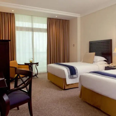 Отель Beach Rotana 5* Стандартный номер с различными типами кроватей фото 2
