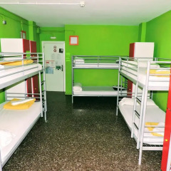 Feetup Yellow Nest Hostel Barcelona Кровать в женском общем номере фото 5