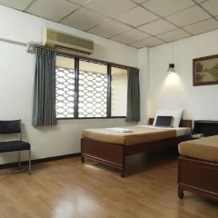 Отель The Krungkasem Srikrung Hotel Таиланд, Бангкок - отзывы, цены и фото номеров - забронировать отель The Krungkasem Srikrung Hotel онлайн комната для гостей фото 5