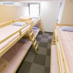 81's Inn Fukuoka - Hostel Кровать в женском общем номере с двухъярусной кроватью фото 6