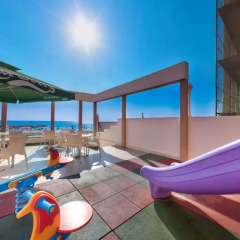 Отель Flamingo Beach Hotel Кипр, Ларнака - 13 отзывов об отеле, цены и фото номеров - забронировать отель Flamingo Beach Hotel онлайн бассейн