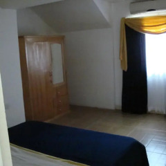 Отель T.N. Hospitality Self Catering Budget Apt. - Osu интерьер отеля