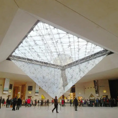 Отель Louvre Elegant ChicSuites