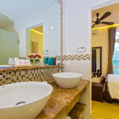 Vaia Boutique Hotel Hoi An 2* Стандартный семейный номер с различными типами кроватей