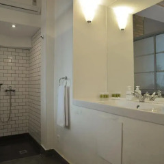 Отель Acropolis House ванная